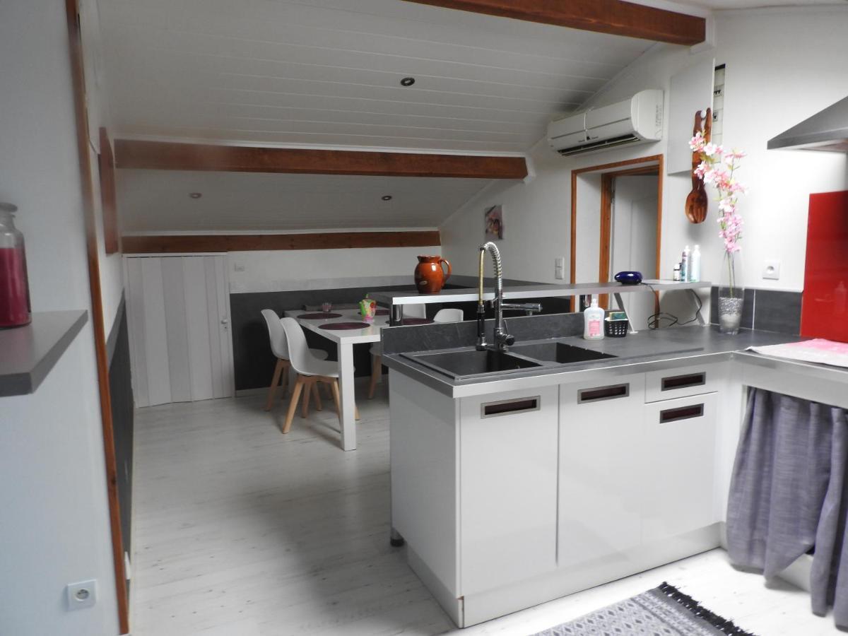 Appartement Mansarde Et Climatise 50 M2 Pompignan  Exterior photo